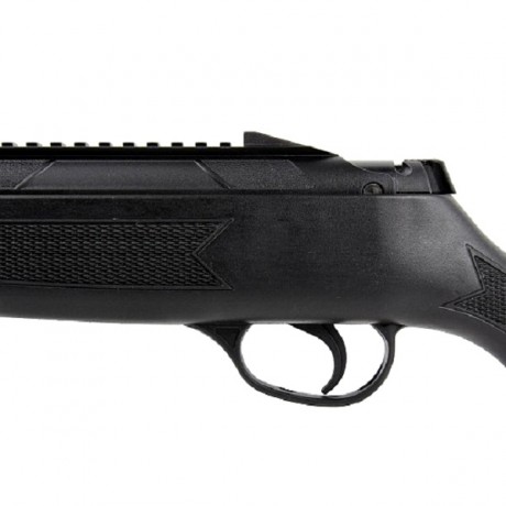 Hatsan STRIKER Alpha винтовка пластик кал. 4,5мм